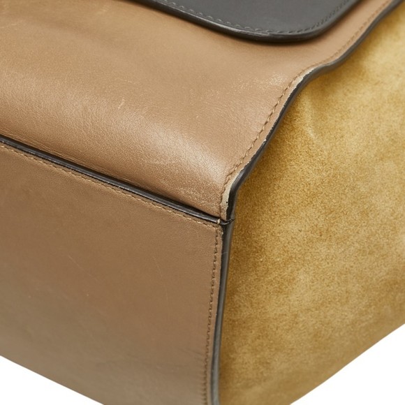 CELINE Cream Leather Shoulder Bag - Picture 5 of 16